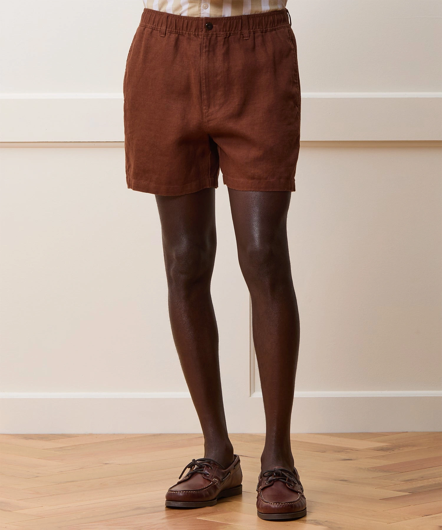 Coastal Linen Beachcomber Shorts: Effortless Style for Sun-Kissed Days.